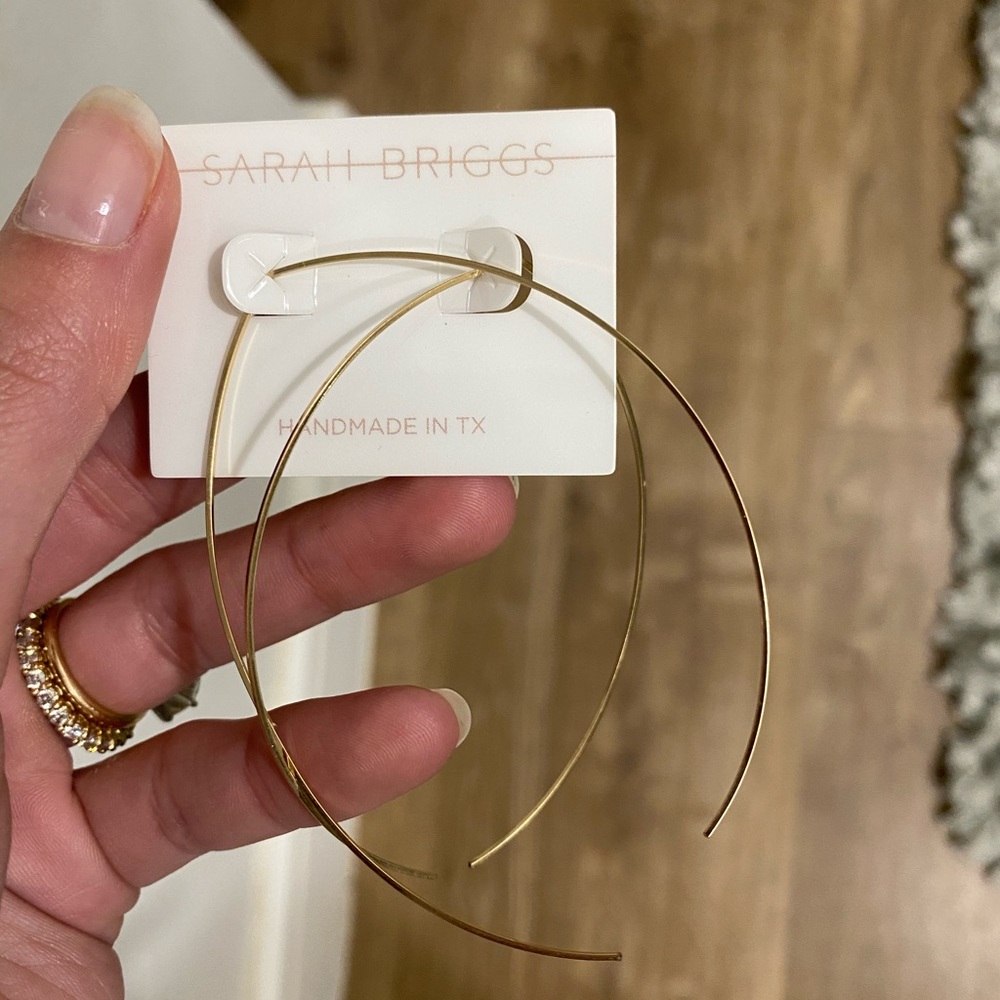 Gold earrings